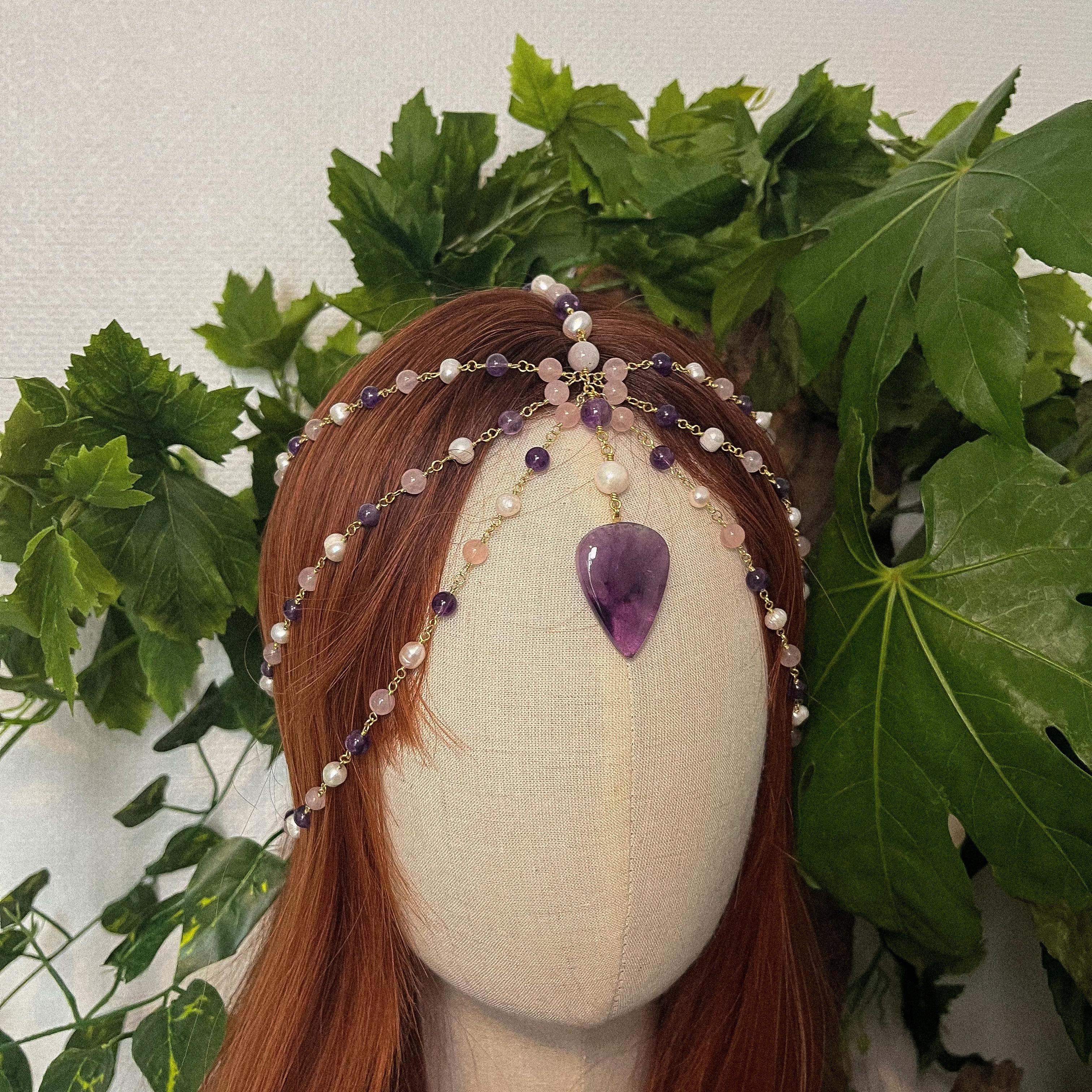 Les diadèmes et bijoux de tête